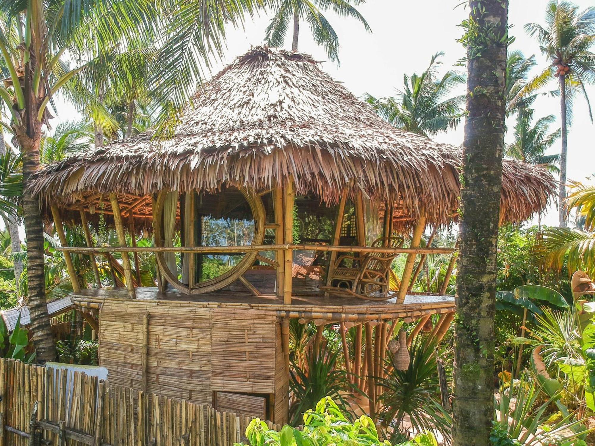 The Bamboo Houses - Tropical Garden & Empty Beach General Luna  Exterior photo