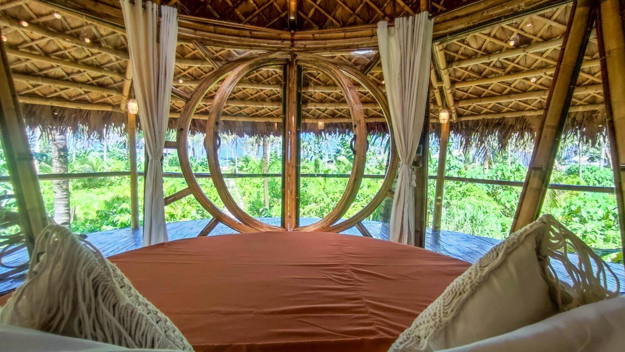 The Bamboo Houses - Tropical Garden & Empty Beach General Luna  Exterior photo
